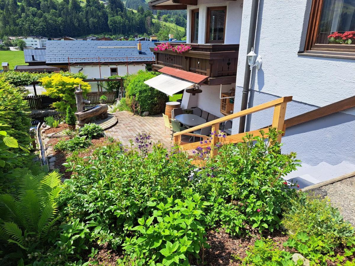 Rosi'S Hotel Maria Alm am Steinernen Meer Buitenkant foto